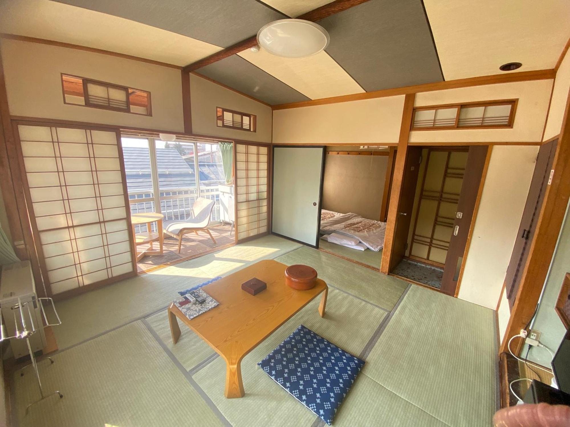 Yoshidaya Ryokan Ямаґата Екстер'єр фото