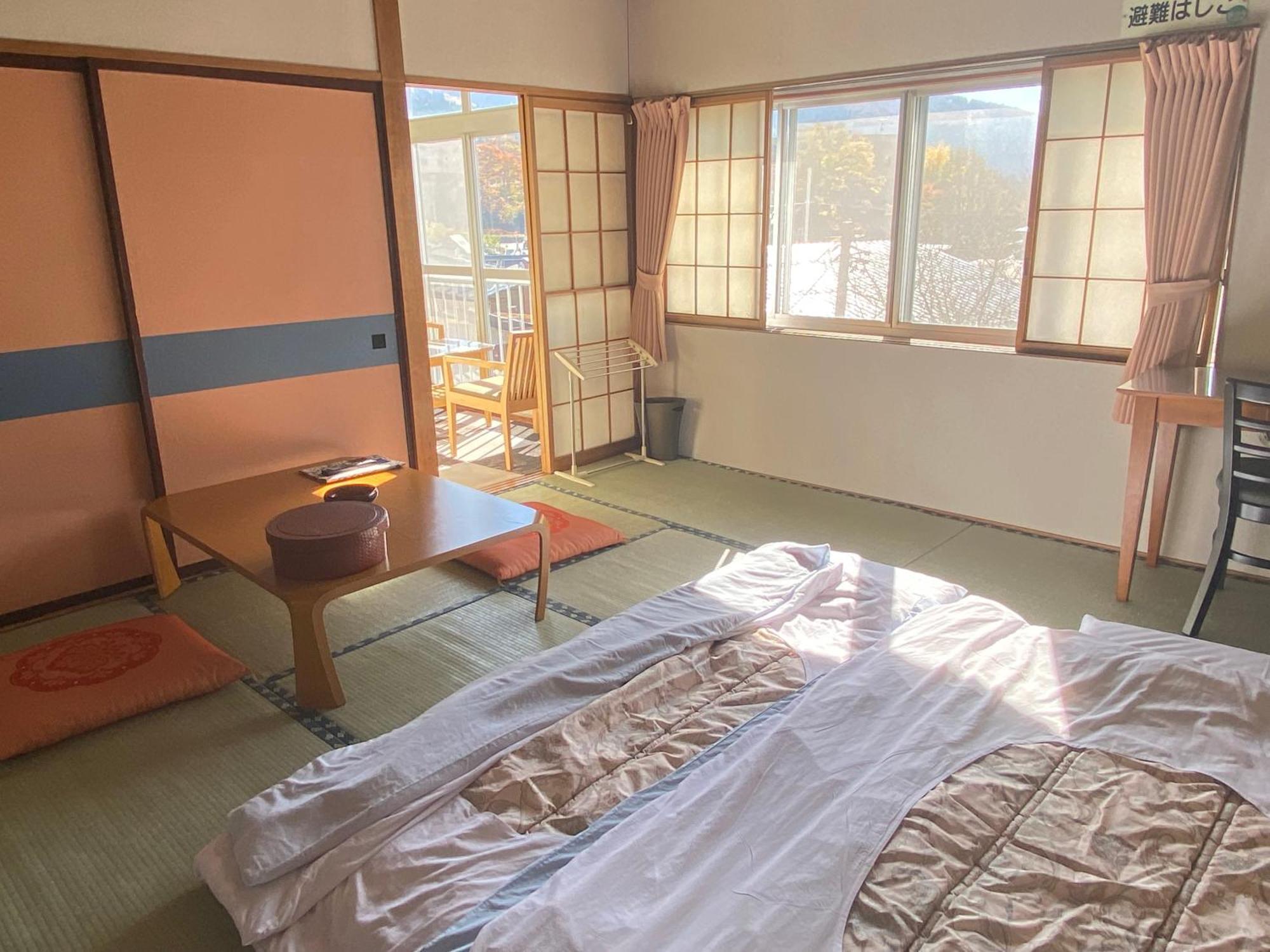 Yoshidaya Ryokan Ямаґата Екстер'єр фото